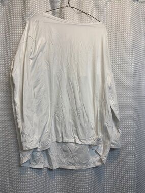 lululemon athletica White Long Sleeve Lightweight Top